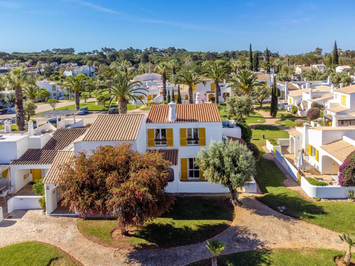 Bougainvilla - Vilamoura - Pool - Free Wifi - Air Con Villa